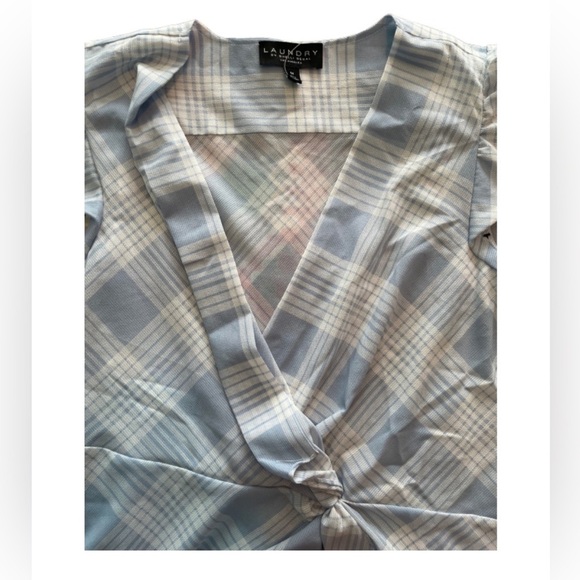 Laundry By Shelli Segal Gingham Blouse Top in Baby Blue and White - Picture 4 of 6